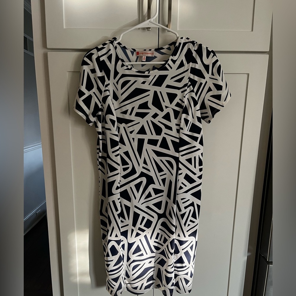 Jude Connally Black and White Geometric Design Dress